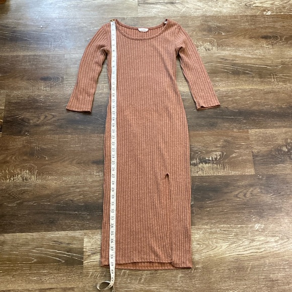 Pinc Dress - Picture 6 of 7